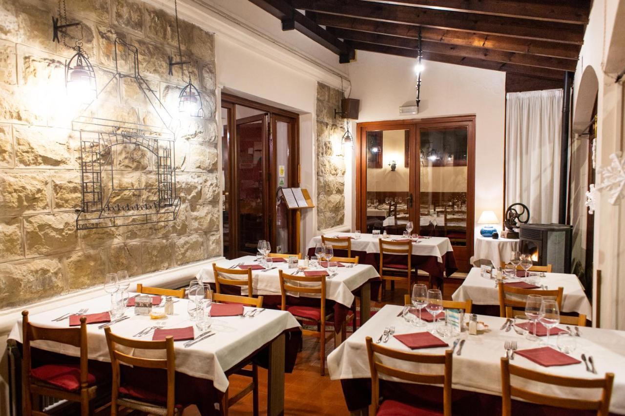 Hotel Ristorante Il Caminetto Диано Марина Екстериор снимка